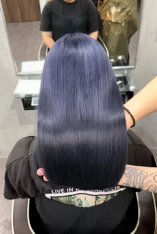 ロング Dope LIT所属・LA KUのヘアスタイル