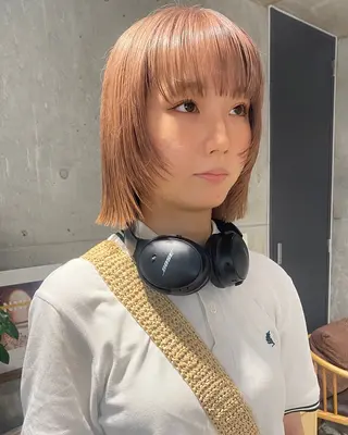 ショート カラー Yahiko ハイトーンのヘアスタイル
