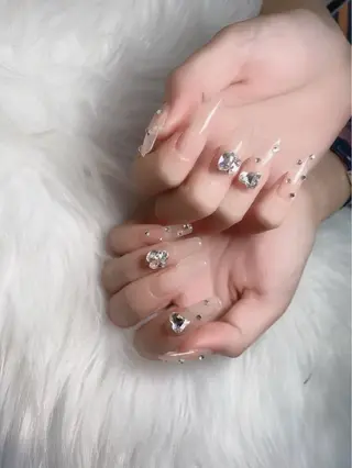 ネイル 🌈 Laule'aのネイルデザイン