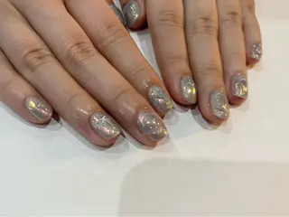 ネイル scré as Ételのネイルデザイン