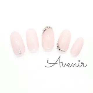ネイル Avenir 表参道 nail＆eye予約のネイルデザイン