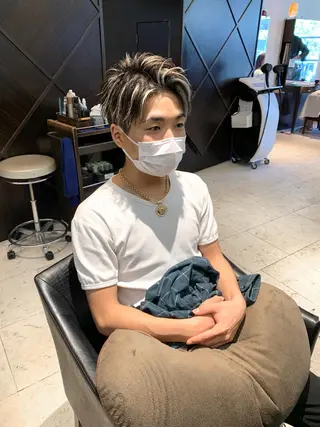 カラー メンズ メンズ専門　井藤 雅也のヘアスタイル