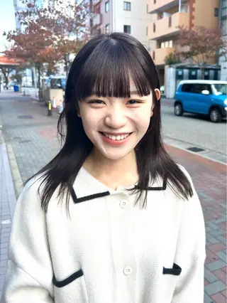 ミディアム カラー ハイトーン/ウルフ/ レイヤー/Asukaのヘアスタイル