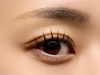 マツエク・マツパ 板垣 沙希の眉毛・アイブロウイメージ