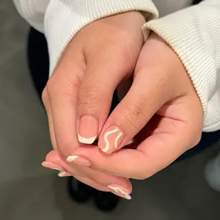 ネイル Nico所属・Nico🌛 Karenのネイルデザイン