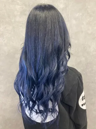 ミディアム Cielro【 シェイロ 】所属・Cielro/ダブル カラー/西田咲希のヘアスタイル