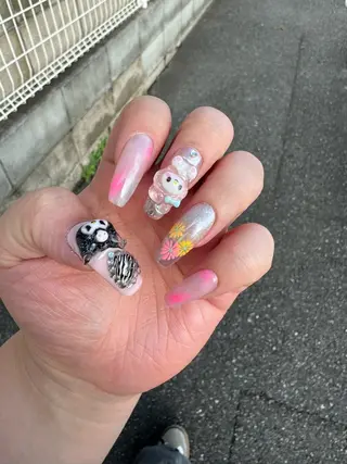 ネイル Re:Smil所属・☺︎ NOZOMI☺︎のネイルデザイン