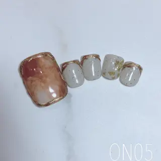 ネイル 園 寛子 （ネイリスト）のネイルデザイン