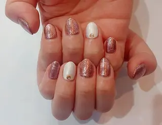 ネイル 🍒当日もOK🍒 𝑳𝑼𝑵𝑨花井のネイルデザイン