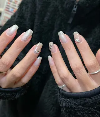 ミディアム めぐみのネイルサロン 惠のネイルデザイン