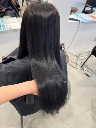 ロング カラー 萩原 紗妃のヘアスタイル