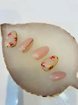 ネイル ｌａｚｏ/ ｅｇｕｃｈｉのエステ・リラクイメージ