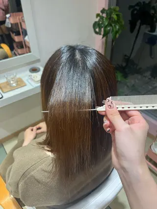 セミロング ベージュカラー⌇﻿ くびれヘア.𐙚心音のヘアスタイル