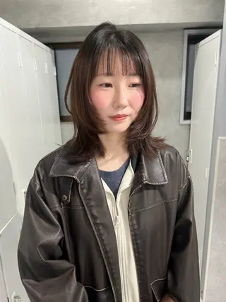 ミディアム ️💜akari💜 ハイトーン/レイヤーのヘアスタイル