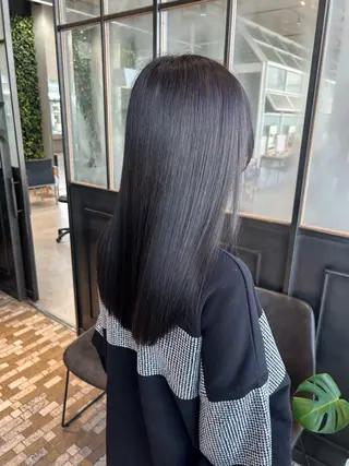 ロング Lolonois 森ノ宮【 yui 】のヘアスタイル