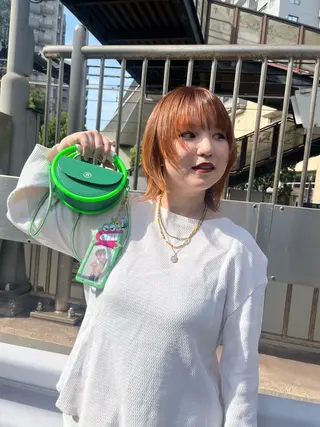 ミディアム カラー ヘアアレンジ 🦮shiori アイドルオタク🦮のヘアスタイル