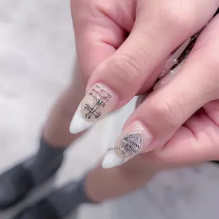 ネイル Nail Share Salon Mariris所属・ユカ‎𖤐nail 堺筋本町/心斎橋のネイルデザイン
