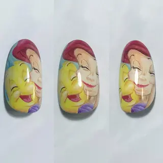 ネイル 岩本 真のネイルデザイン