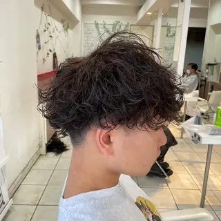 ショート パーマ メンズ シャドウパーマ/縦落 ちパーマ 大久保拓実のヘアスタイル