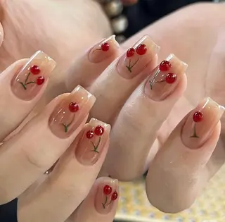 ネイル MOMO nailのネイルデザイン