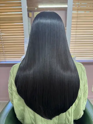 ロング 🪞髪質改善特化🪞 八木沢健汰のヘアスタイル