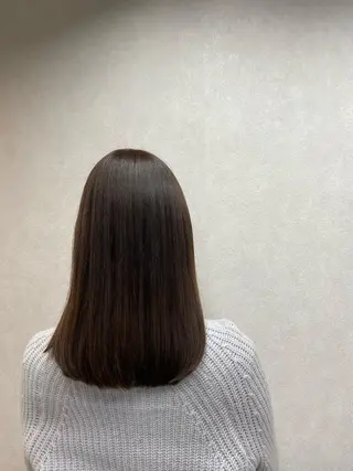 セミロング カラー tocca 💜石田愛結💜のヘアスタイル