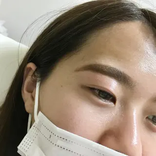 アイブロウ L'abeille YUKIのマツエク・マツパデザイン