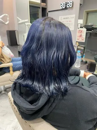 ミディアム カラー FAVORE 【ファヴォーレ】のヘアスタイル