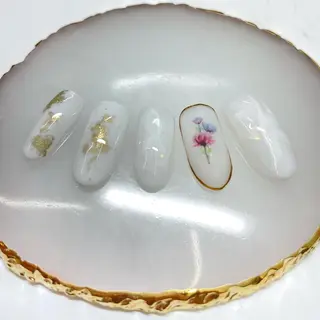 ネイル nail Eclat所属・志賀野 美喜のネイルデザイン