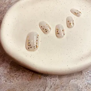 ネイル 市川 沙希子のネイルデザイン