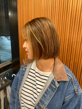 ショート 🌻おおとみはな/ レイヤー/Wカラ🌻のヘアスタイル