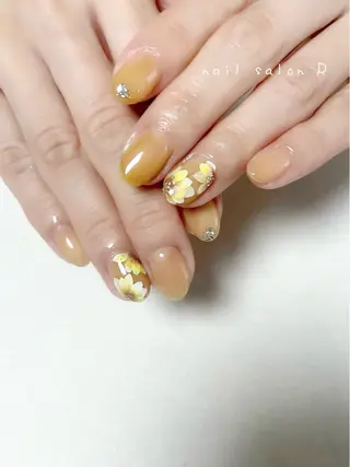 ネイル nail salon Rのネイルデザイン
