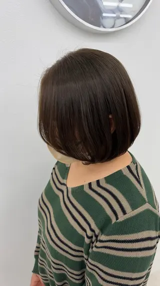 ショート カラー 秋葉 春輝のヘアスタイル