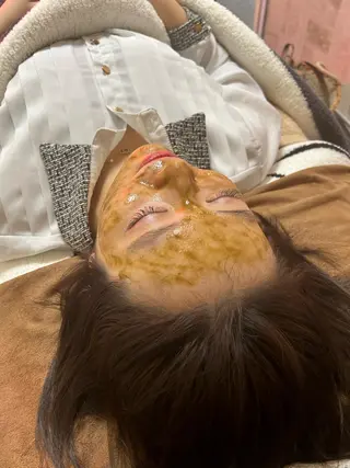 美容鍼灸サロン mahoroba院長のエステ・リラクイメージ