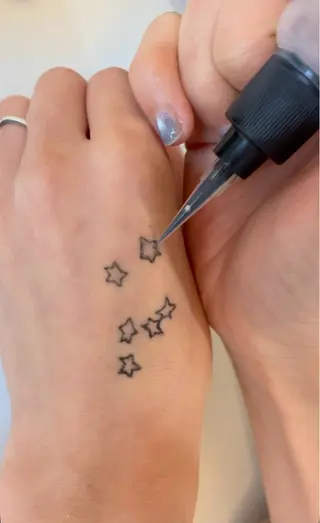 pepper所属・美容室内の半個室 pepperのマツエク・マツパデザイン