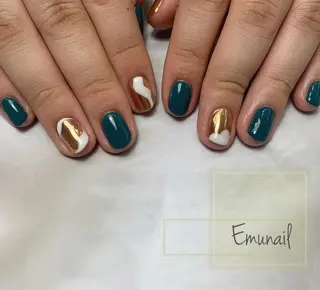 ネイル Emu Nailのネイルデザイン