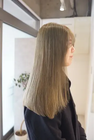 ロング 月100人以上 髪質改善施術｜谷口のヘアスタイル