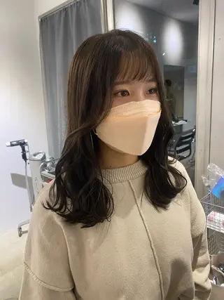 セミロング kauti ichinana所属・小西 佑奈のヘアスタイル