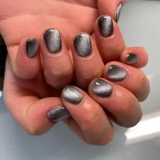 ネイル mahalo nail salon所属・野々山 亜美のネイルデザイン