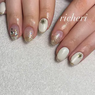 ミディアム ネイル richeri beautyのネイルデザイン