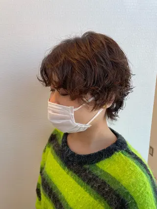 ショート パーマ 吉原 雪乃のヘアスタイル