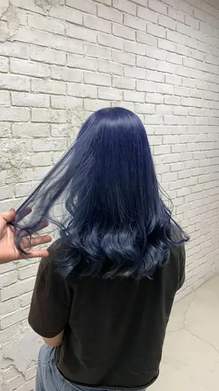 セミロング L STUDIO心斎橋店所属・派手髪支持率No1 Eisukeのヘアスタイル