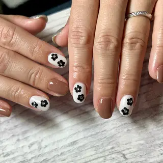 ネイル REBEST Tommyのネイルデザイン