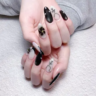 ネイル 🌈Yun nail hyejin💋のネイルデザイン