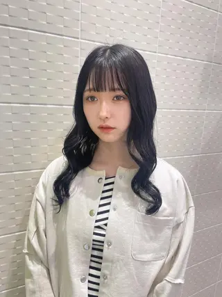 ロング カラー ヘアアレンジ ZELE新瑞橋店所属・吉川 璃々花のヘアスタイル