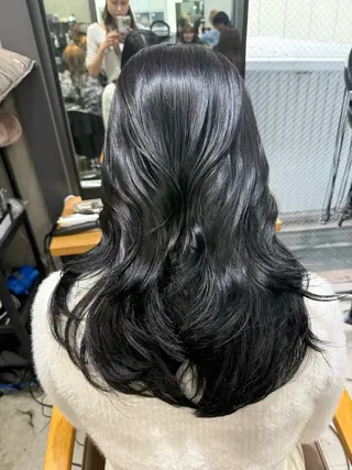 ロング カラー AIRI layer cut hairのヘアスタイル