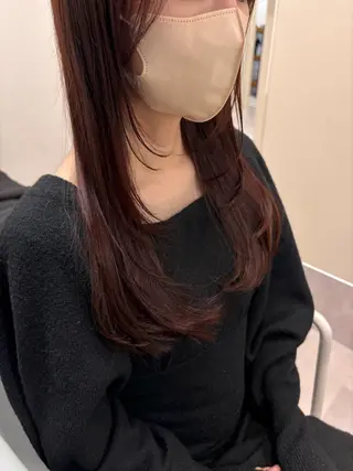 ロング カラー 大山 真衣のヘアスタイル