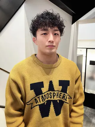 パーマ メンズ Qin shaire salon 原宿verno店所属・【センターパート】 ETO／江藤翼の眉毛・アイブロウイメージ