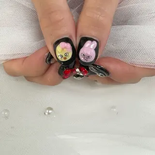 ネイル 東 千夏のネイルデザイン