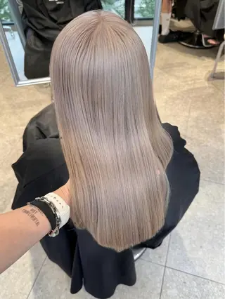 ロング カラー PELE/ハイトーン /NATSUKIのヘアスタイル